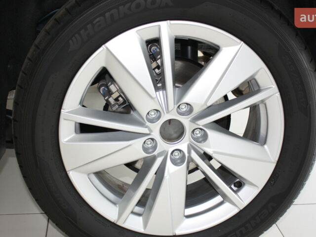 Шкода Karoq, объемом двигателя 1.4 л и пробегом 0 тыс. км за 30184 $, фото 19 на Automoto.ua
