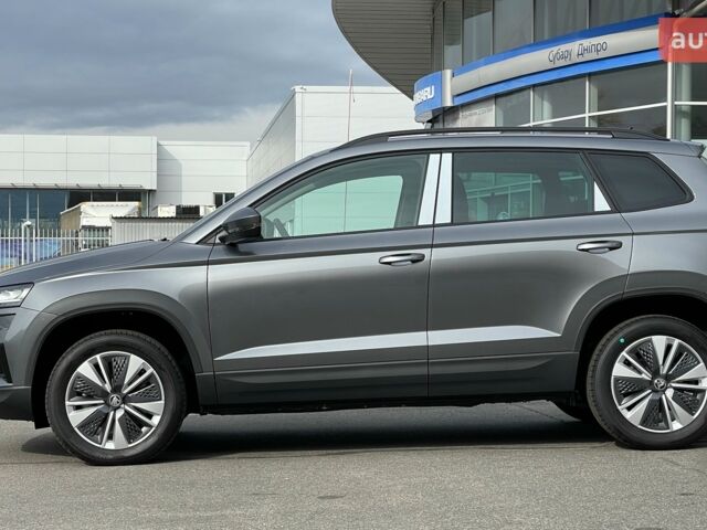 Шкода Karoq, объемом двигателя 1.4 л и пробегом 0 тыс. км за 30256 $, фото 1 на Automoto.ua