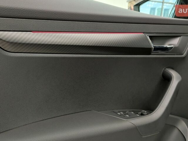 Шкода Karoq, об'ємом двигуна 1.4 л та пробігом 0 тис. км за 33374 $, фото 12 на Automoto.ua