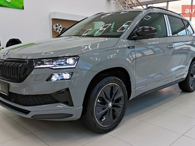 Шкода Karoq, об'ємом двигуна 1.4 л та пробігом 0 тис. км за 33374 $, фото 2 на Automoto.ua