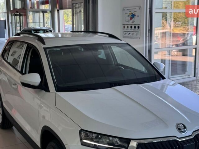Шкода Karoq, объемом двигателя 1.4 л и пробегом 0 тыс. км за 29905 $, фото 2 на Automoto.ua