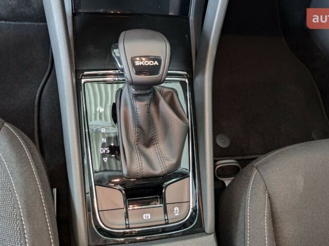 Шкода Karoq, объемом двигателя 1.4 л и пробегом 0 тыс. км за 29905 $, фото 19 на Automoto.ua