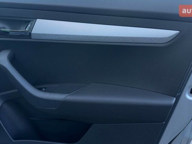 купить новое авто Шкода Karoq 2024 года от официального дилера Автотрейдiнг-Одеса Skoda Шкода фото