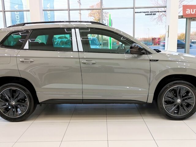 Шкода Karoq, об'ємом двигуна 1.4 л та пробігом 0 тис. км за 33374 $, фото 5 на Automoto.ua