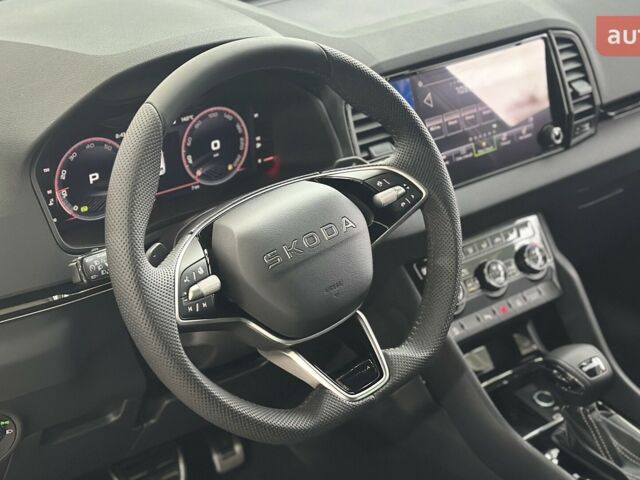 купить новое авто Шкода Karoq 2025 года от официального дилера Євромоторс Skoda Шкода фото