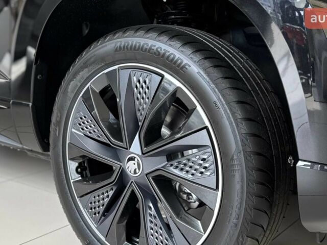 Шкода Karoq, об'ємом двигуна 1.4 л та пробігом 0 тис. км за 36443 $, фото 4 на Automoto.ua
