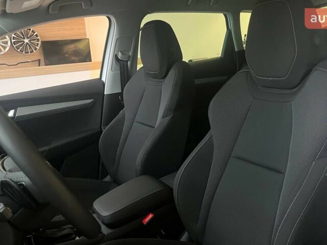Шкода Karoq, объемом двигателя 1.4 л и пробегом 0 тыс. км за 31278 $, фото 12 на Automoto.ua