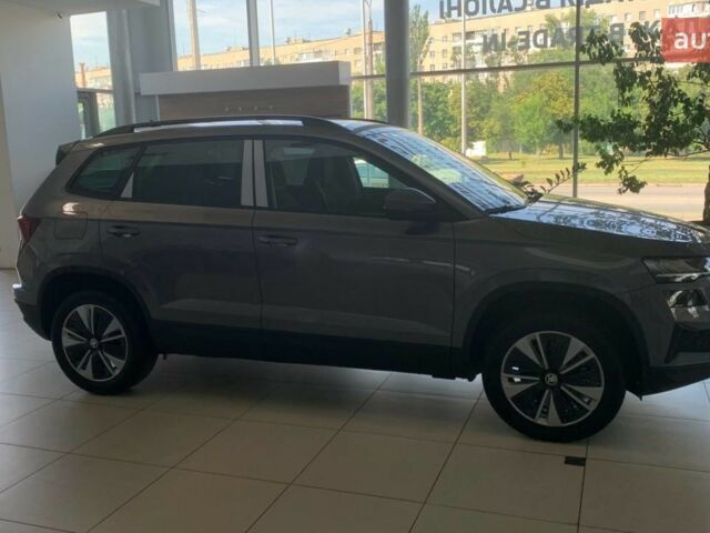 Шкода Karoq, объемом двигателя 1.4 л и пробегом 0 тыс. км за 30924 $, фото 4 на Automoto.ua