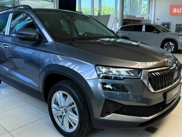 купить новое авто Шкода Karoq 2025 года от официального дилера Автотрейдiнг-Одеса Skoda Шкода фото