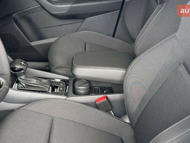 Шкода Karoq, об'ємом двигуна 1.4 л та пробігом 0 тис. км за 30619 $, фото 13 на Automoto.ua