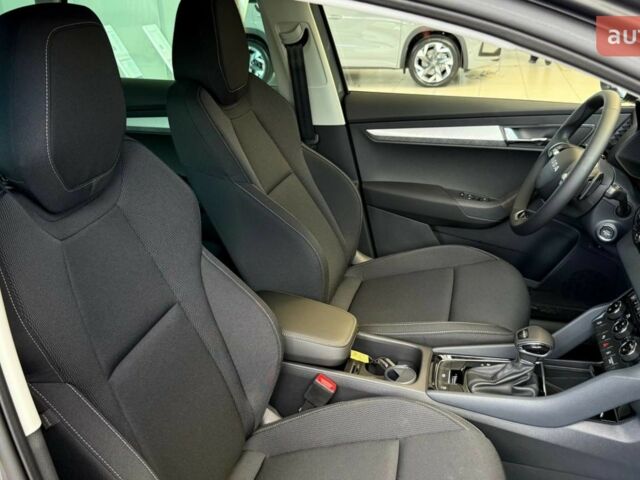 купить новое авто Шкода Karoq 2025 года от официального дилера Автотрейдiнг-Одеса Skoda Шкода фото