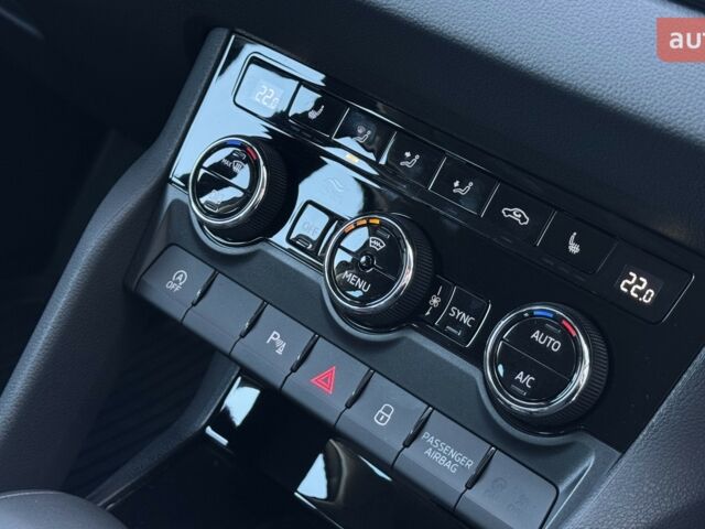 купить новое авто Шкода Karoq 2025 года от официального дилера Автоцентр-Кременчук Шкода фото