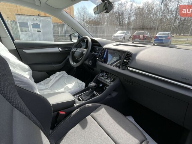 Шкода Karoq, об'ємом двигуна 1.4 л та пробігом 0 тис. км за 31157 $, фото 18 на Automoto.ua