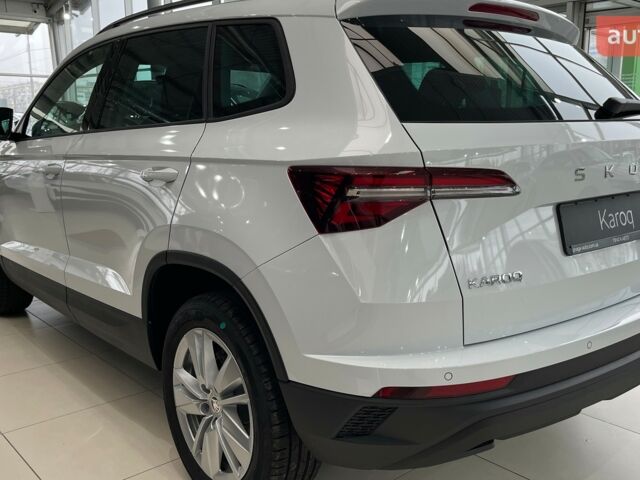 Шкода Karoq, объемом двигателя 1.4 л и пробегом 0 тыс. км за 31020 $, фото 5 на Automoto.ua