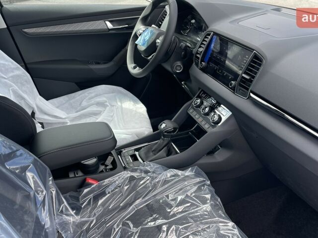 Шкода Karoq, объемом двигателя 1.4 л и пробегом 0 тыс. км за 30855 $, фото 18 на Automoto.ua