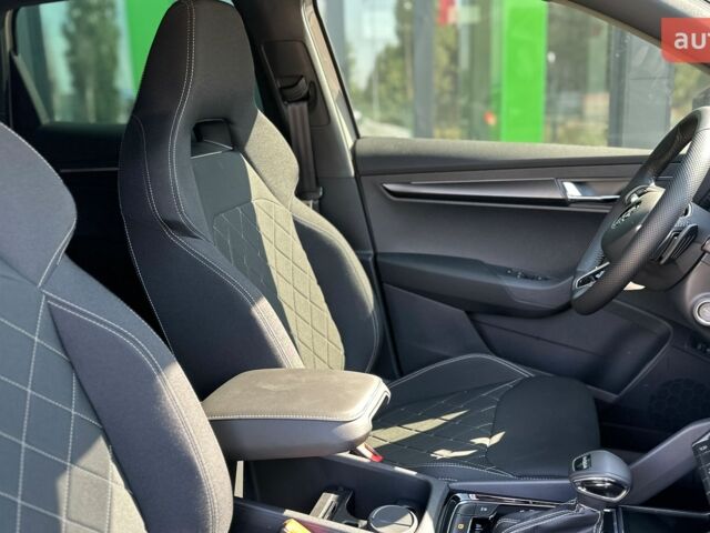 купить новое авто Шкода Karoq 2025 года от официального дилера Автоцентр ТОВ "ЕКСПРЕС АВТО" Шкода фото