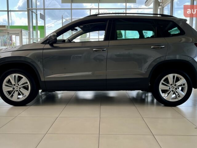 купить новое авто Шкода Karoq 2025 года от официального дилера Євромоторс Skoda Шкода фото