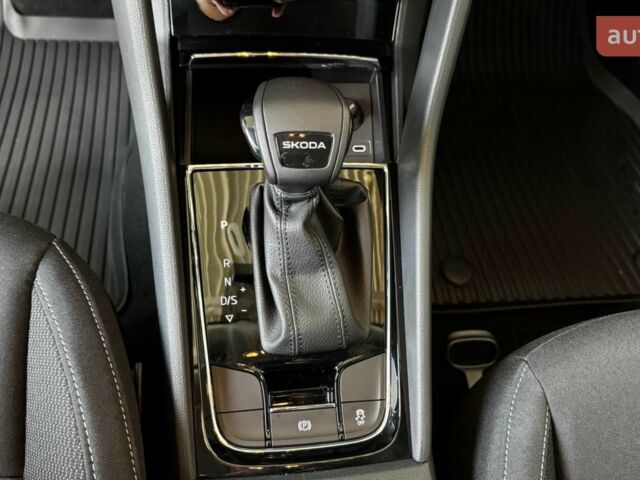 Шкода Karoq, объемом двигателя 1.4 л и пробегом 0 тыс. км за 29905 $, фото 26 на Automoto.ua
