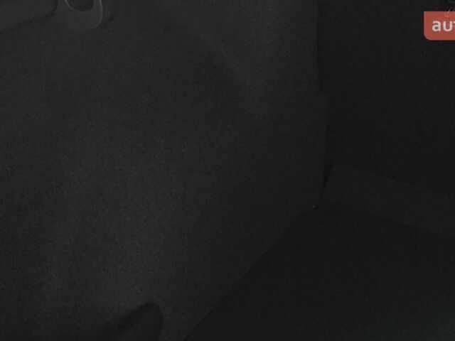 Шкода Karoq, об'ємом двигуна 1.4 л та пробігом 0 тис. км за 31071 $, фото 19 на Automoto.ua