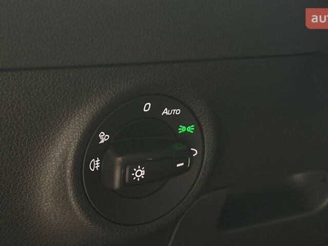 купить новое авто Шкода Karoq 2025 года от официального дилера Євромоторс Skoda Шкода фото