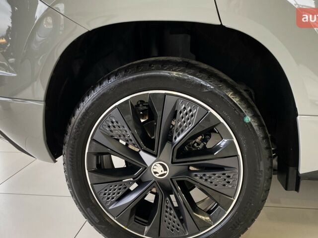 Шкода Karoq 2025 року купити нове авто Шкода Karoq 2025 року від офіційного дилера Автоцентр AUTO.RIA Шкода фото