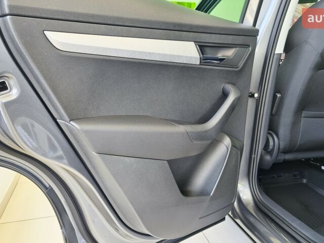 Шкода Karoq, объемом двигателя 1.4 л и пробегом 0 тыс. км за 30024 $, фото 18 на Automoto.ua