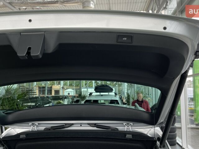 Шкода Karoq, объемом двигателя 1.4 л и пробегом 0 тыс. км за 31033 $, фото 19 на Automoto.ua