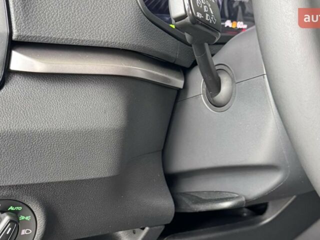 Шкода Karoq, об'ємом двигуна 1.4 л та пробігом 0 тис. км за 30619 $, фото 23 на Automoto.ua