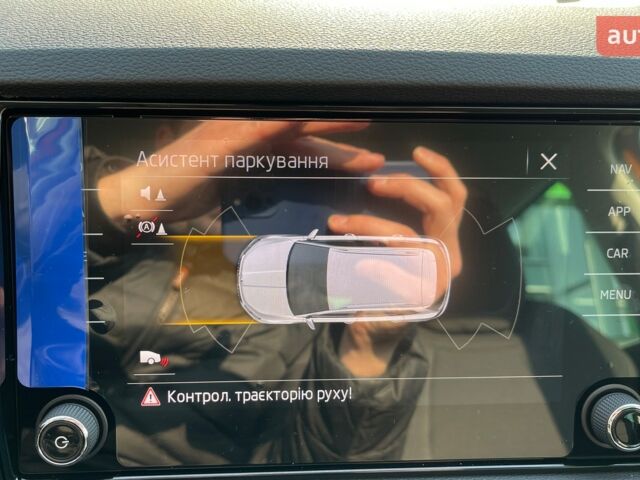 Шкода Karoq, объемом двигателя 1.4 л и пробегом 0 тыс. км за 31092 $, фото 8 на Automoto.ua