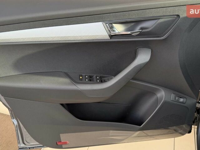 Шкода Karoq, объемом двигателя 1.4 л и пробегом 0 тыс. км за 30176 $, фото 10 на Automoto.ua