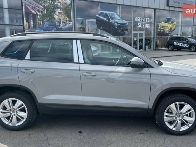 Шкода Karoq, объемом двигателя 1.4 л и пробегом 0 тыс. км за 30855 $, фото 2 на Automoto.ua