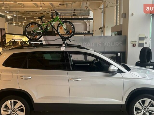 Шкода Karoq, объемом двигателя 1.4 л и пробегом 0 тыс. км за 31278 $, фото 2 на Automoto.ua