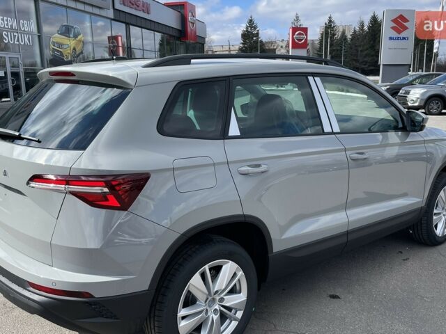 Шкода Karoq, объемом двигателя 1.4 л и пробегом 0 тыс. км за 30855 $, фото 7 на Automoto.ua