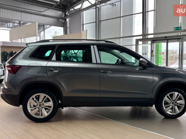 Шкода Karoq, объемом двигателя 1.4 л и пробегом 0 тыс. км за 32874 $, фото 3 на Automoto.ua