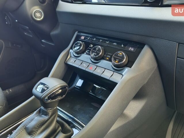 Шкода Karoq, объемом двигателя 1.4 л и пробегом 0 тыс. км за 30024 $, фото 34 на Automoto.ua