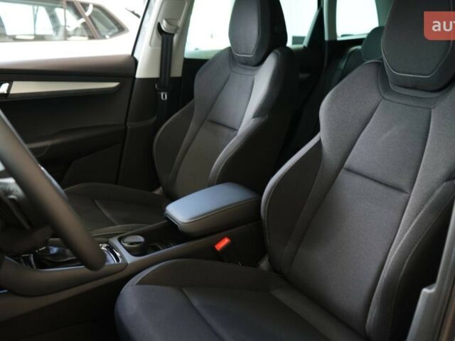 купить новое авто Шкода Karoq 2025 года от официального дилера Моторкрафт Шкода фото