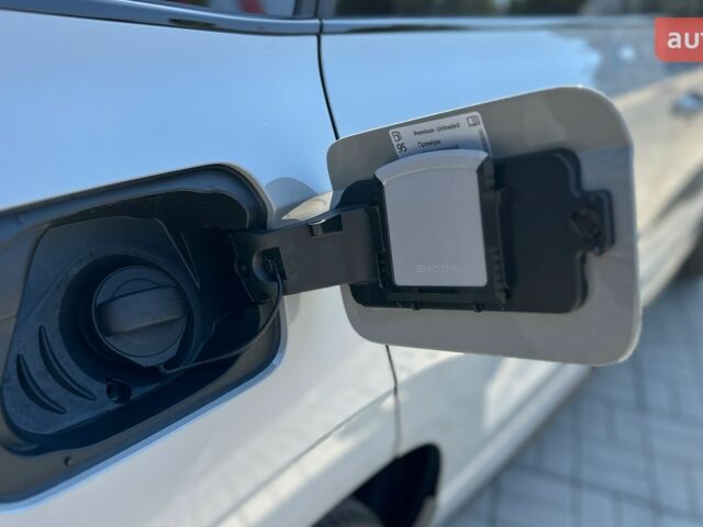 купить новое авто Шкода Karoq 2025 года от официального дилера Автоцентр ТОВ "ЕКСПРЕС АВТО" Шкода фото