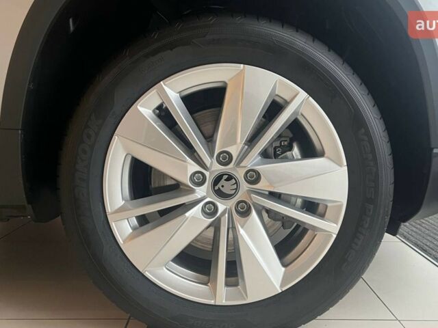 Шкода Karoq, объемом двигателя 1.4 л и пробегом 0 тыс. км за 31278 $, фото 4 на Automoto.ua