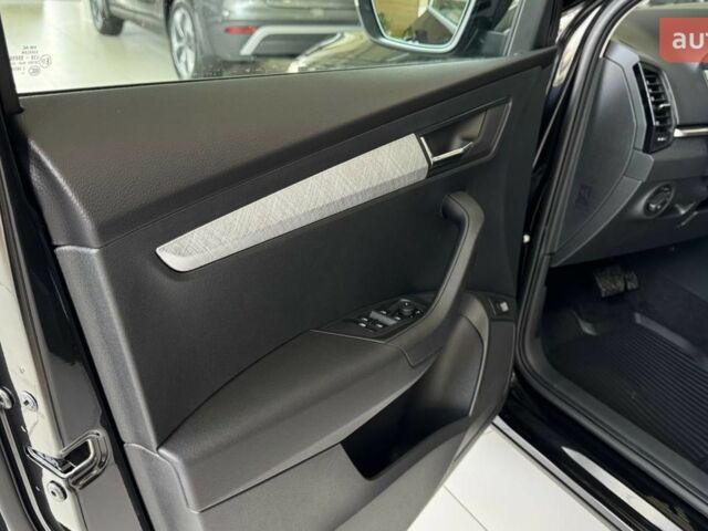 Шкода Karoq, объемом двигателя 1.4 л и пробегом 0 тыс. км за 29905 $, фото 19 на Automoto.ua