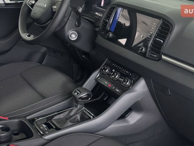 Шкода Karoq, объемом двигателя 1.4 л и пробегом 0 тыс. км за 30445 $, фото 10 на Automoto.ua