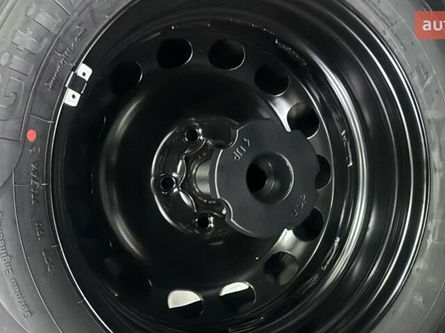 Шкода Karoq, объемом двигателя 1.4 л и пробегом 0 тыс. км за 30445 $, фото 21 на Automoto.ua