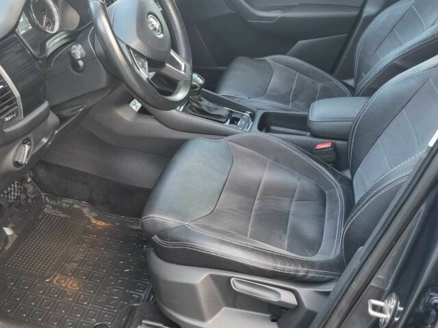 Серый Шкода Karoq, объемом двигателя 1.4 л и пробегом 92 тыс. км за 18699 $, фото 12 на Automoto.ua