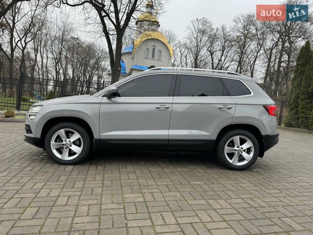 Сірий Шкода Karoq, об'ємом двигуна 1.5 л та пробігом 114 тис. км за 18700 $, фото 9 на Automoto.ua