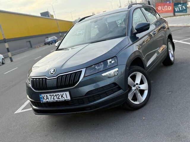 Сірий Шкода Karoq, об'ємом двигуна 1.5 л та пробігом 137 тис. км за 19900 $, фото 6 на Automoto.ua