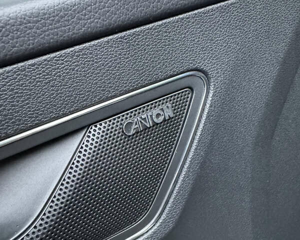 Серый Шкода Karoq, объемом двигателя 1.5 л и пробегом 114 тыс. км за 18700 $, фото 25 на Automoto.ua