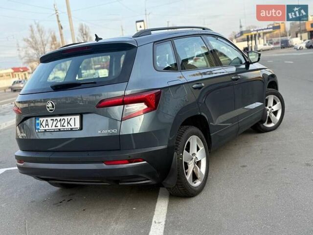 Сірий Шкода Karoq, об'ємом двигуна 1.5 л та пробігом 137 тис. км за 19900 $, фото 3 на Automoto.ua