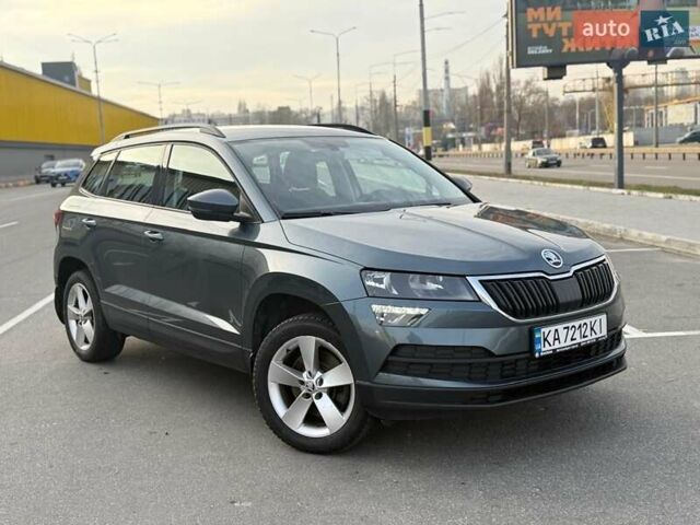 Сірий Шкода Karoq, об'ємом двигуна 1.5 л та пробігом 137 тис. км за 19900 $, фото 2 на Automoto.ua