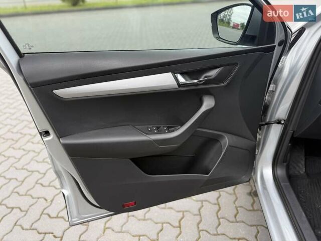 Серый Шкода Karoq, объемом двигателя 1.5 л и пробегом 253 тыс. км за 16500 $, фото 34 на Automoto.ua