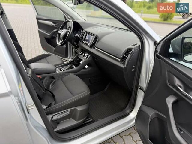 Серый Шкода Karoq, объемом двигателя 1.5 л и пробегом 253 тыс. км за 16500 $, фото 28 на Automoto.ua