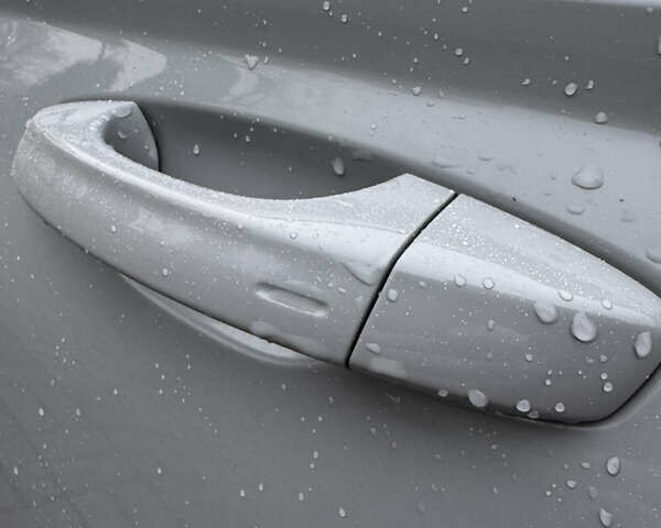 Серый Шкода Karoq, объемом двигателя 1.5 л и пробегом 114 тыс. км за 18700 $, фото 31 на Automoto.ua